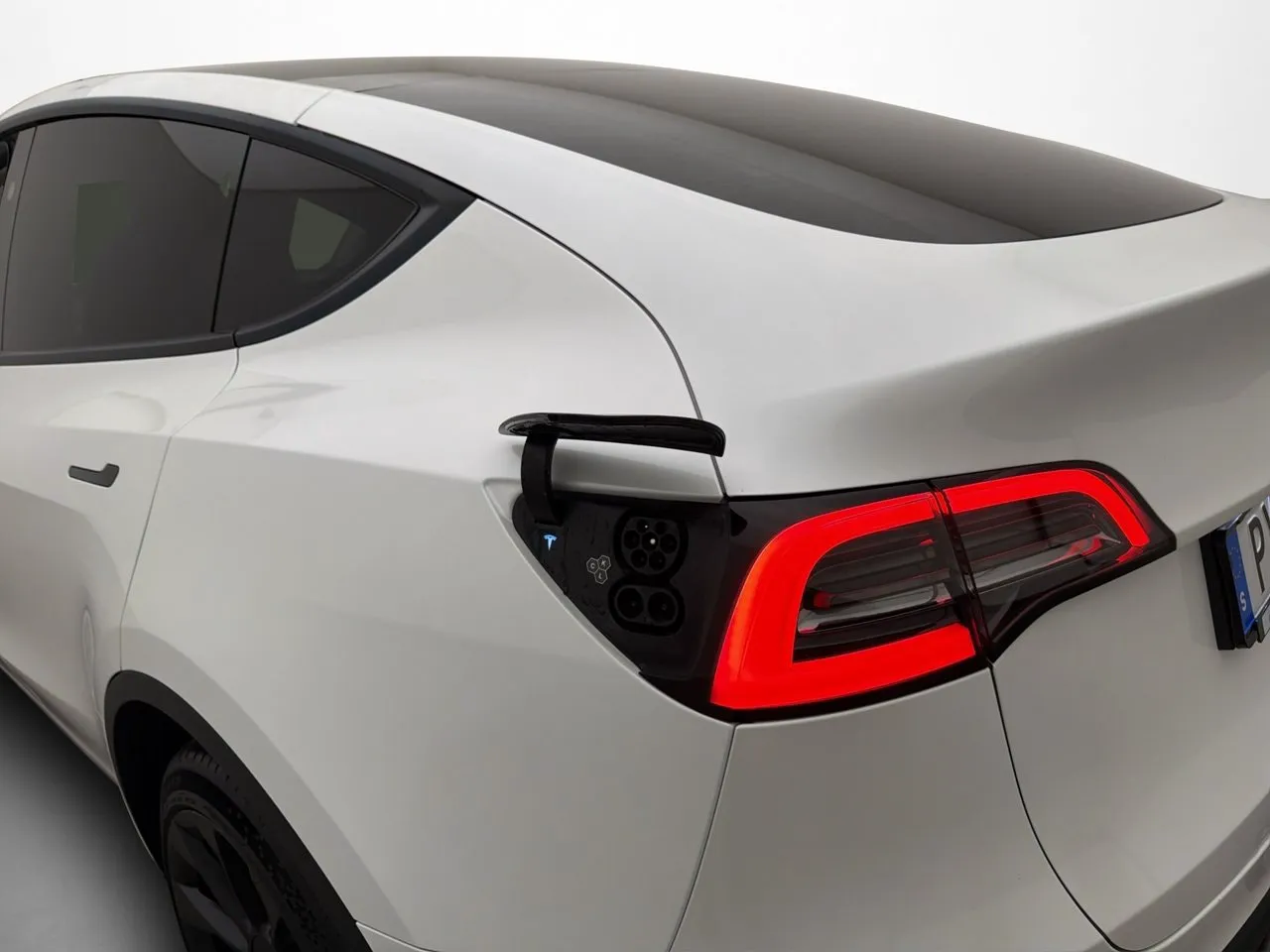 Tesla Model Y bild 10