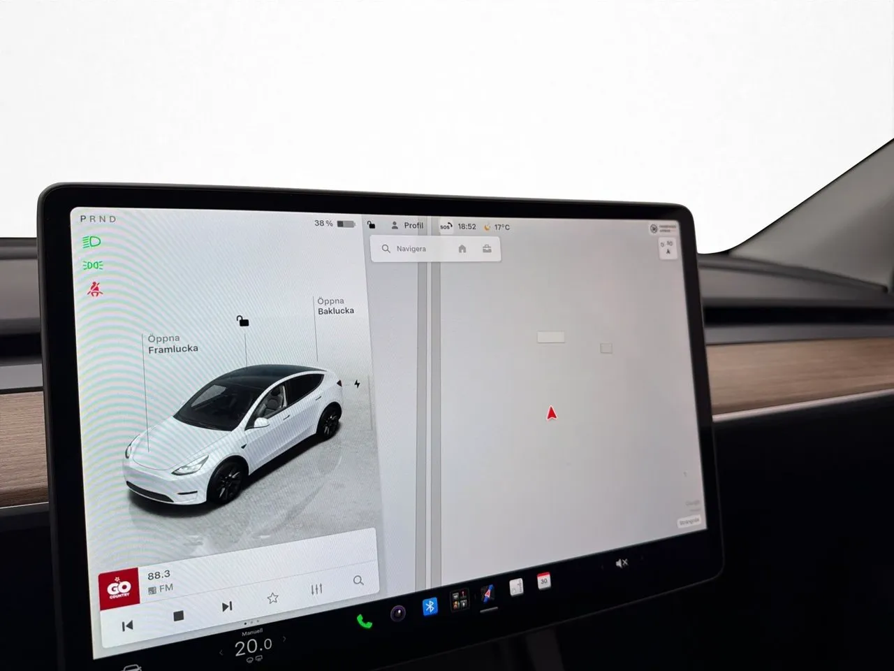 Tesla Model Y bild 17