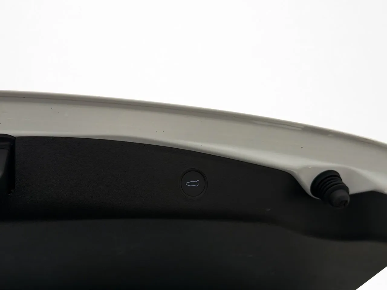 Tesla Model 3 bild 29