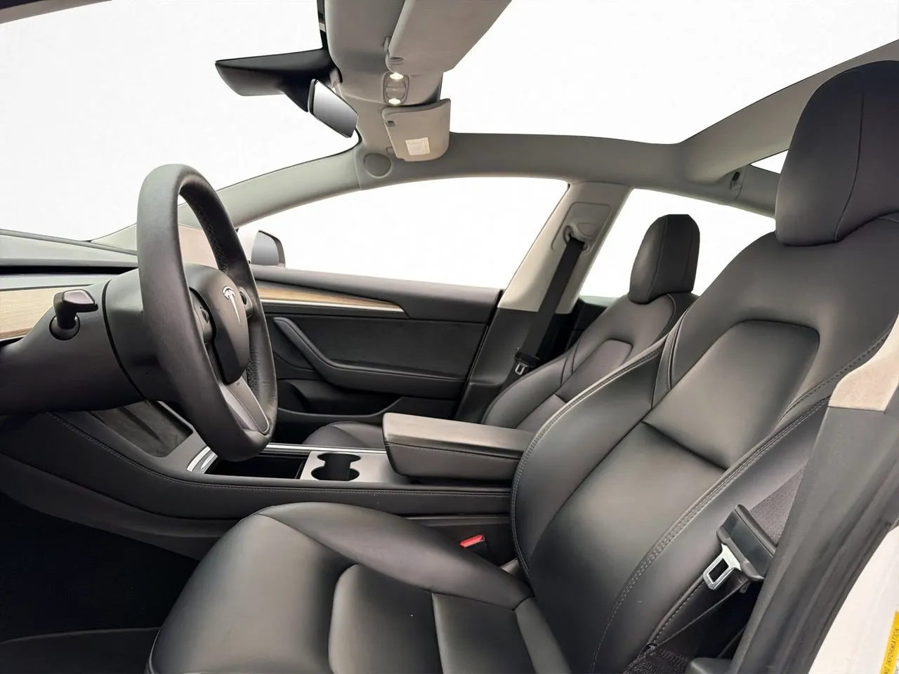 Tesla Model 3 bild 13