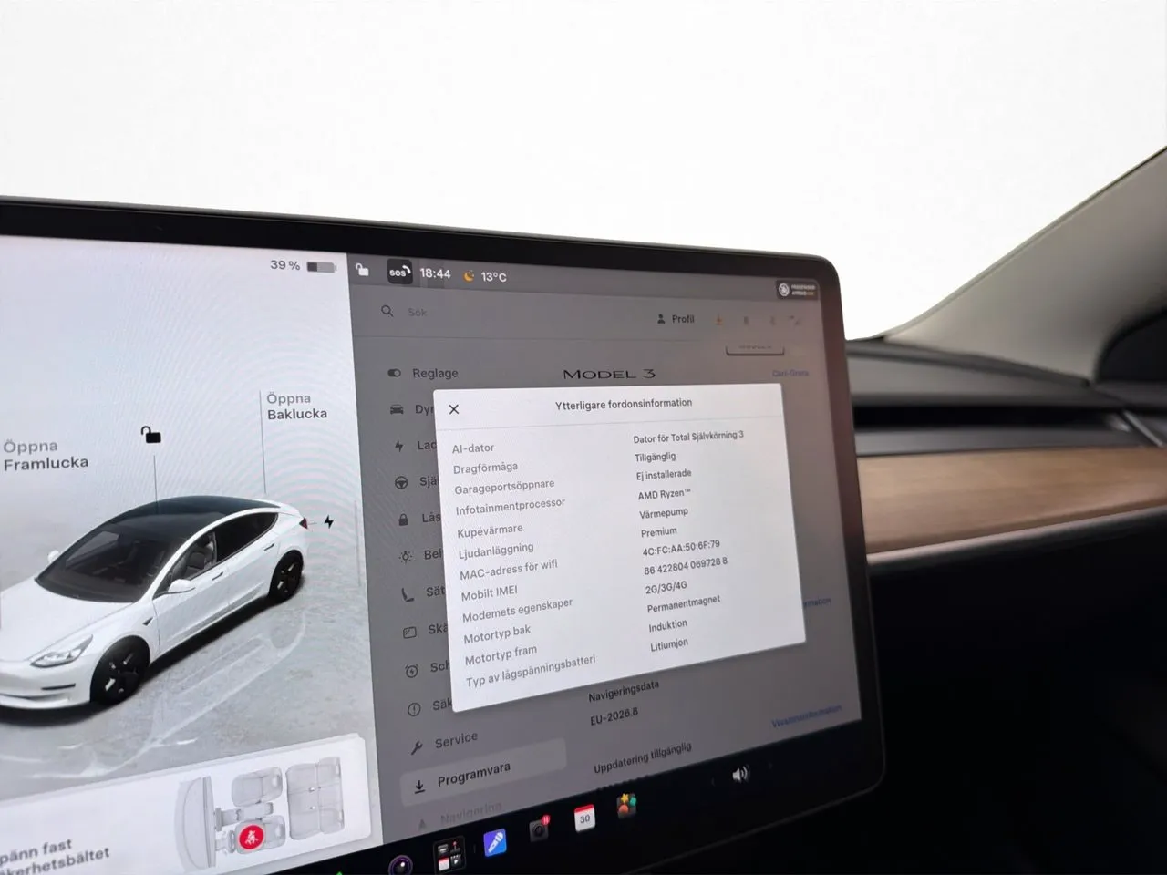 Tesla Model 3 bild 18