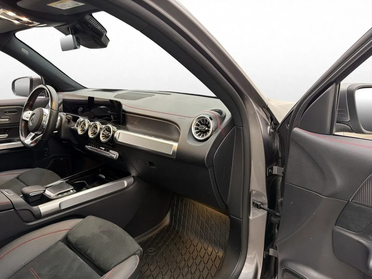 Mercedes EQB300 bild 31