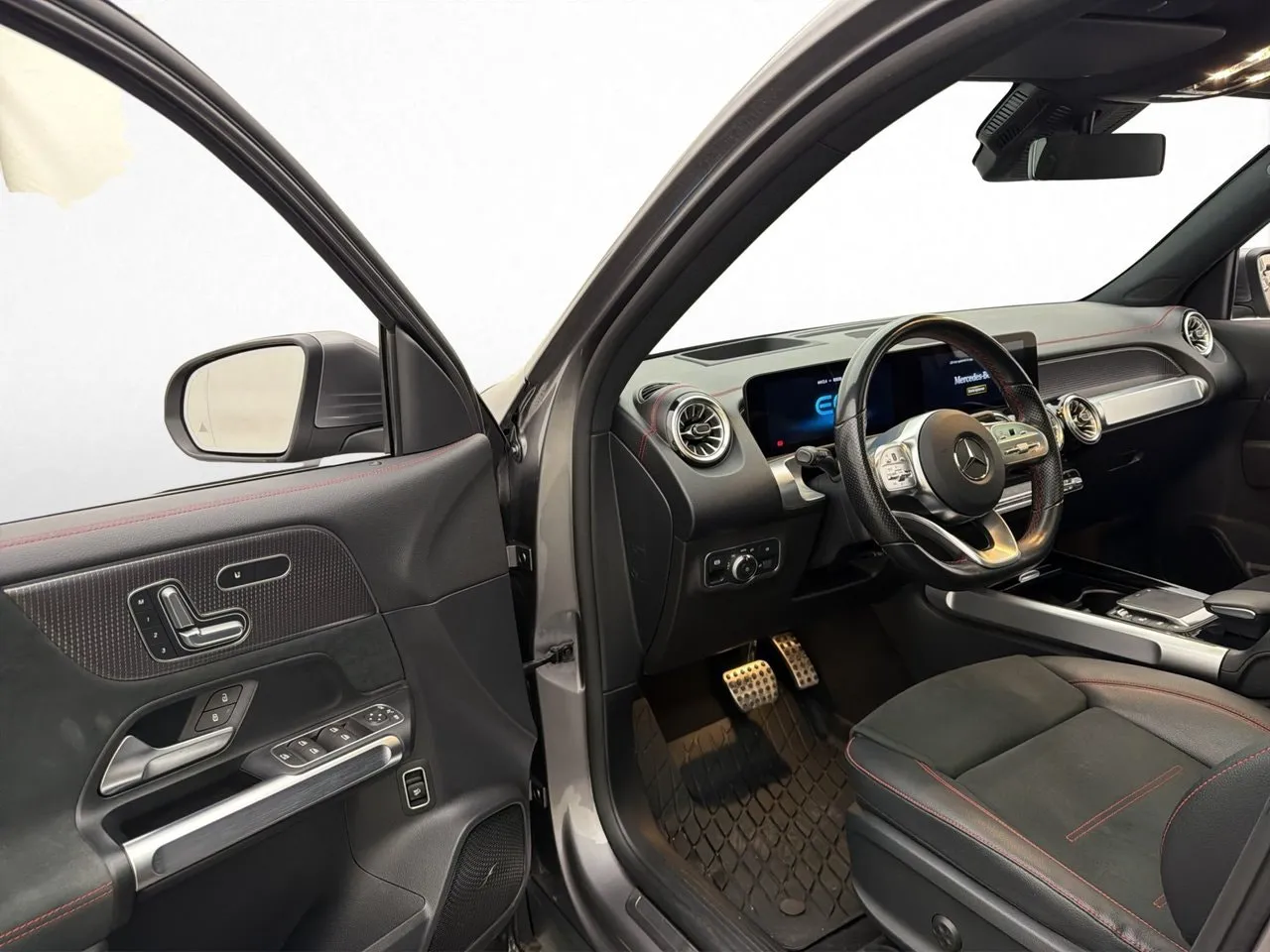 Mercedes EQB300 bild 12