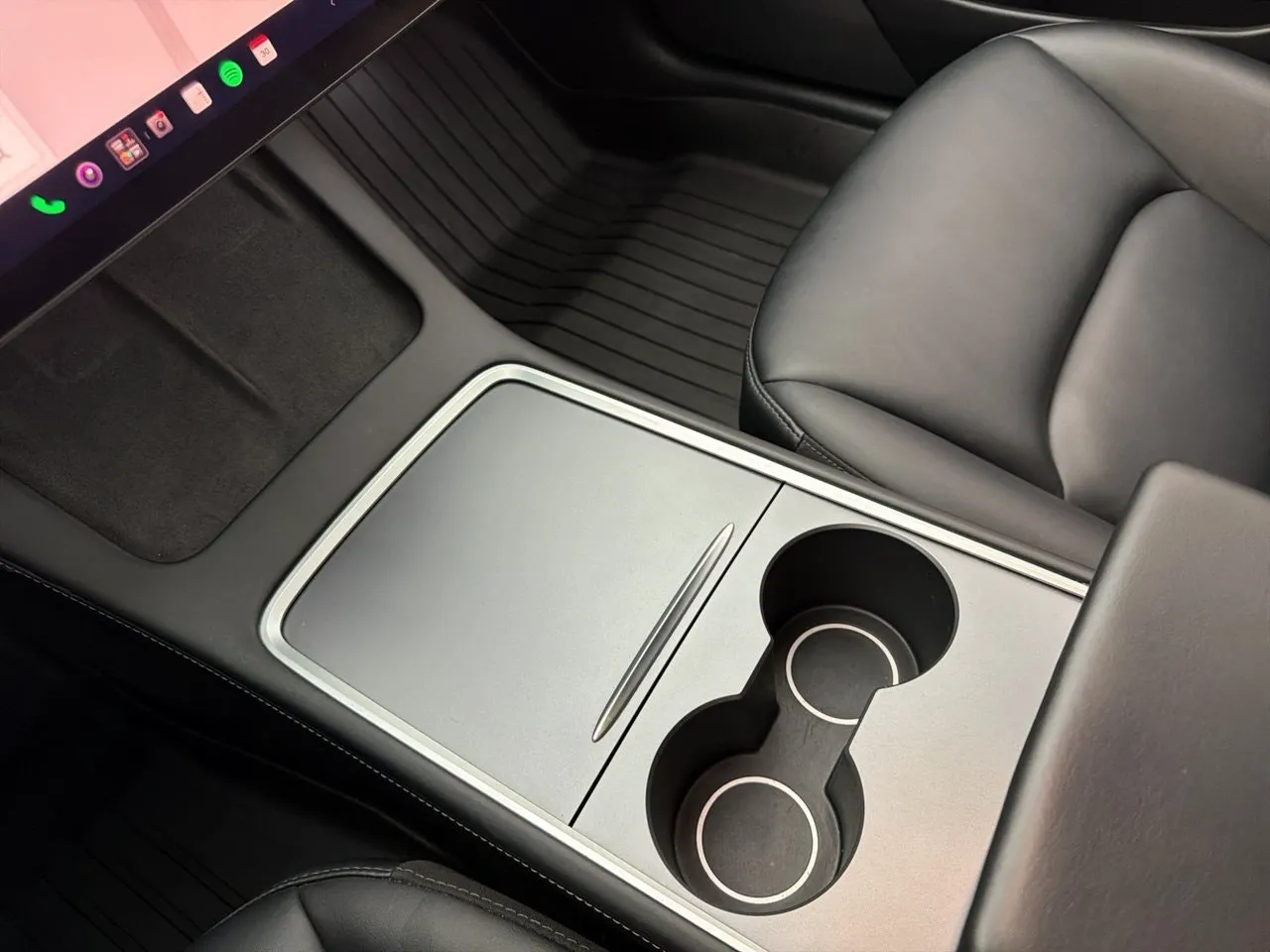 Tesla Model 3 bild 24