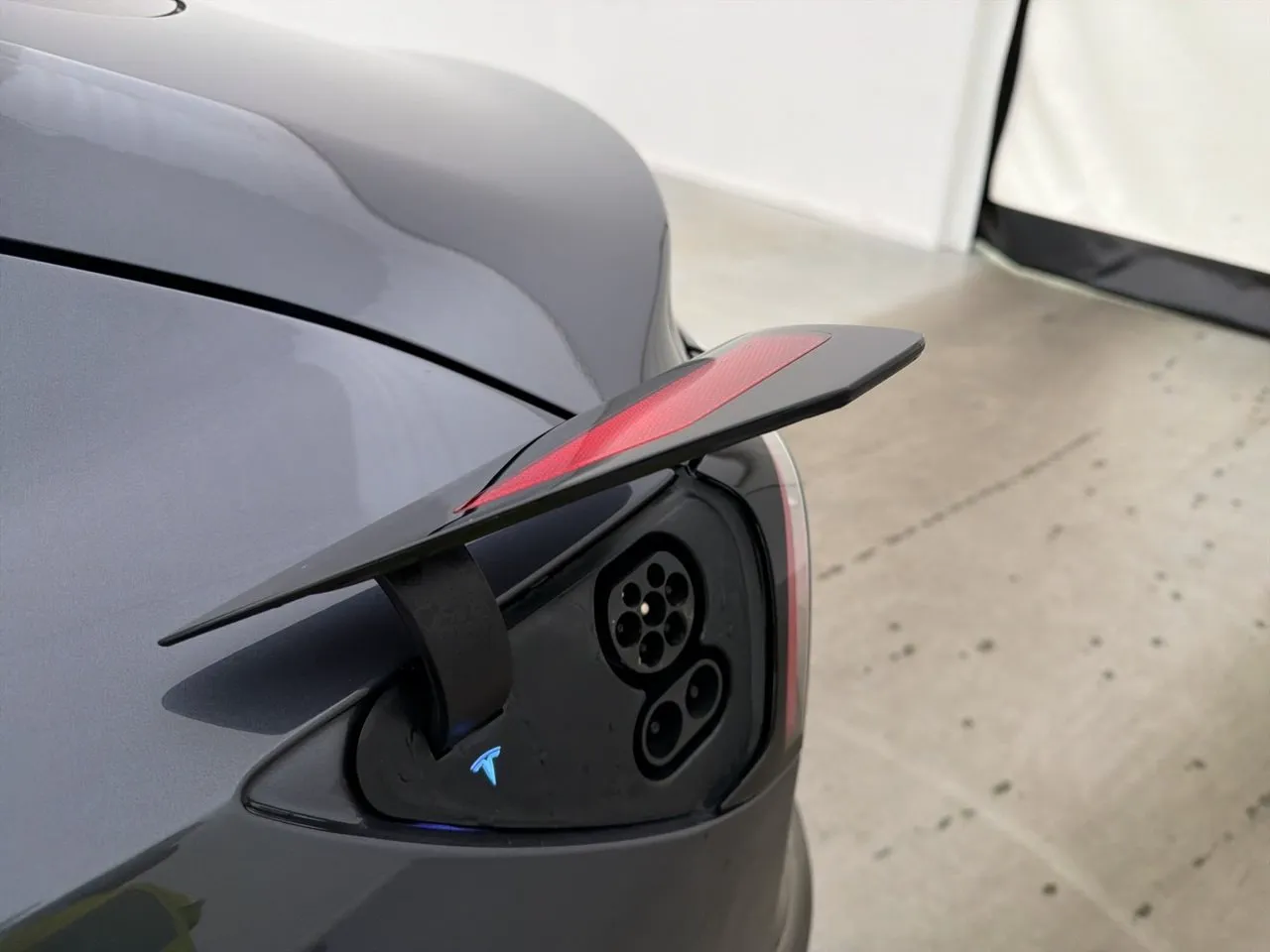 Tesla Model 3 bild 30