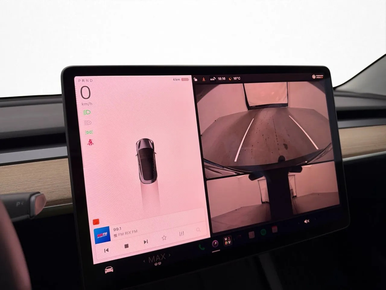 Tesla Model 3 bild 18