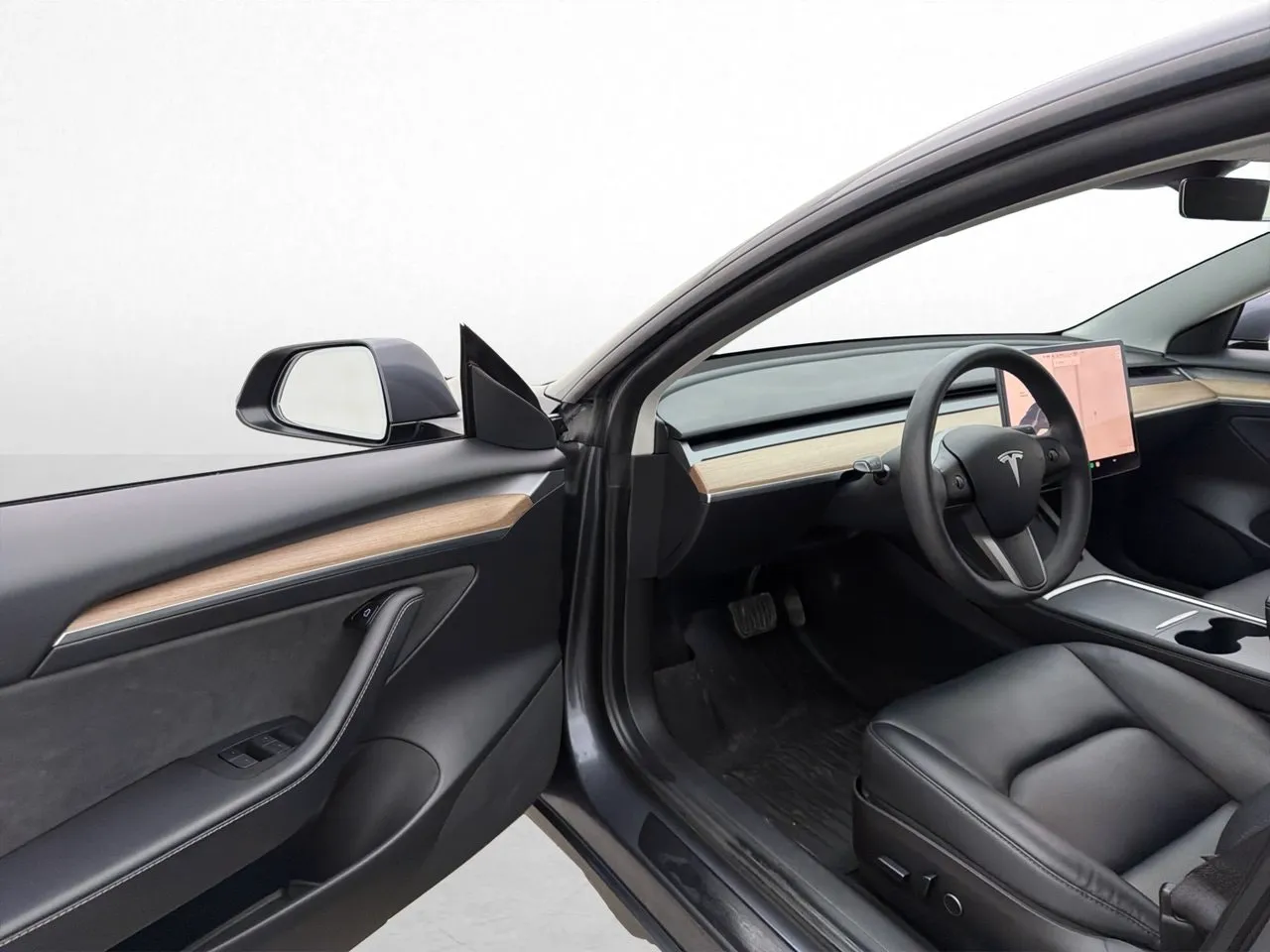 Tesla Model 3 bild 11