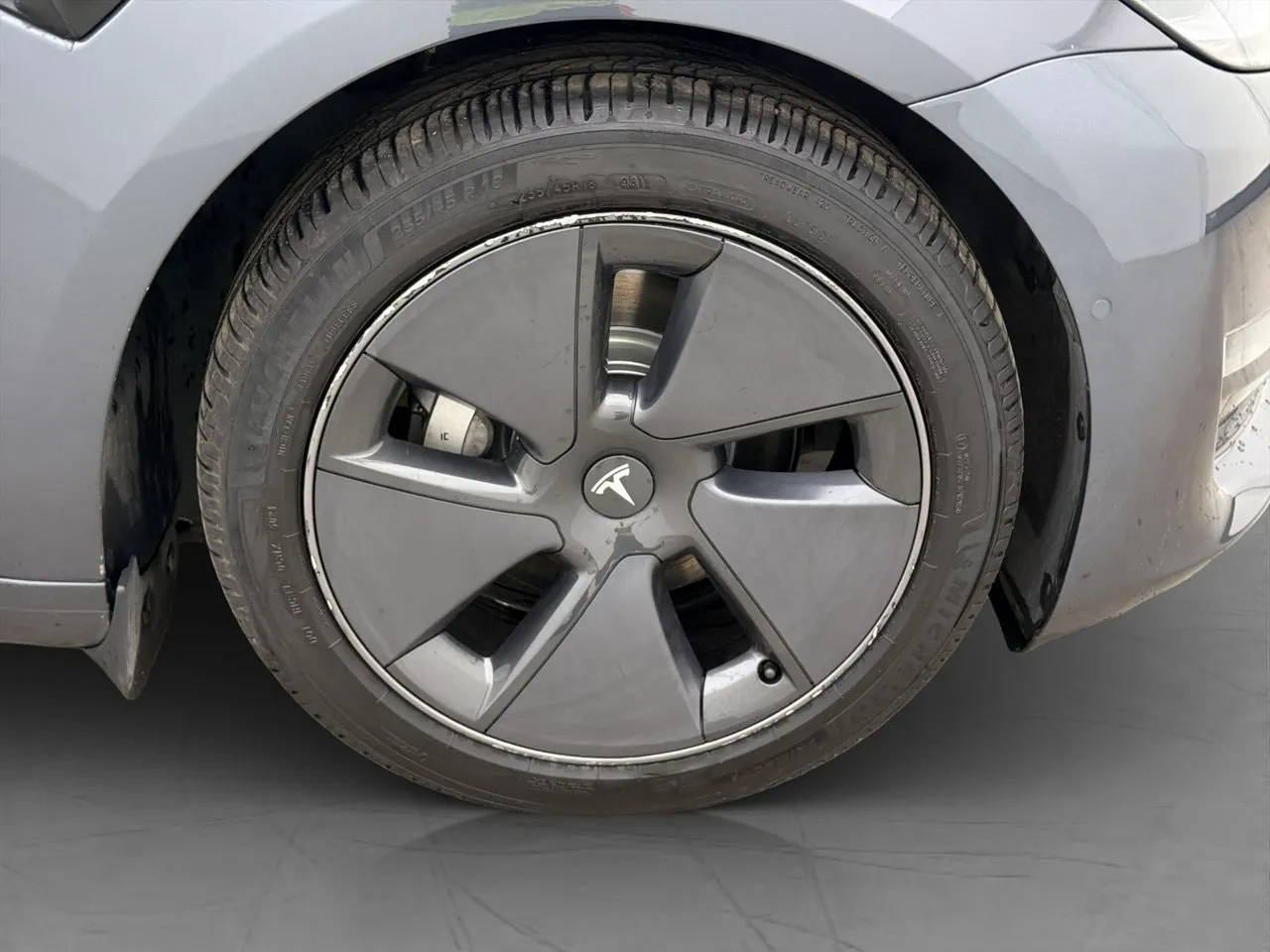 Tesla Model 3 bild 34