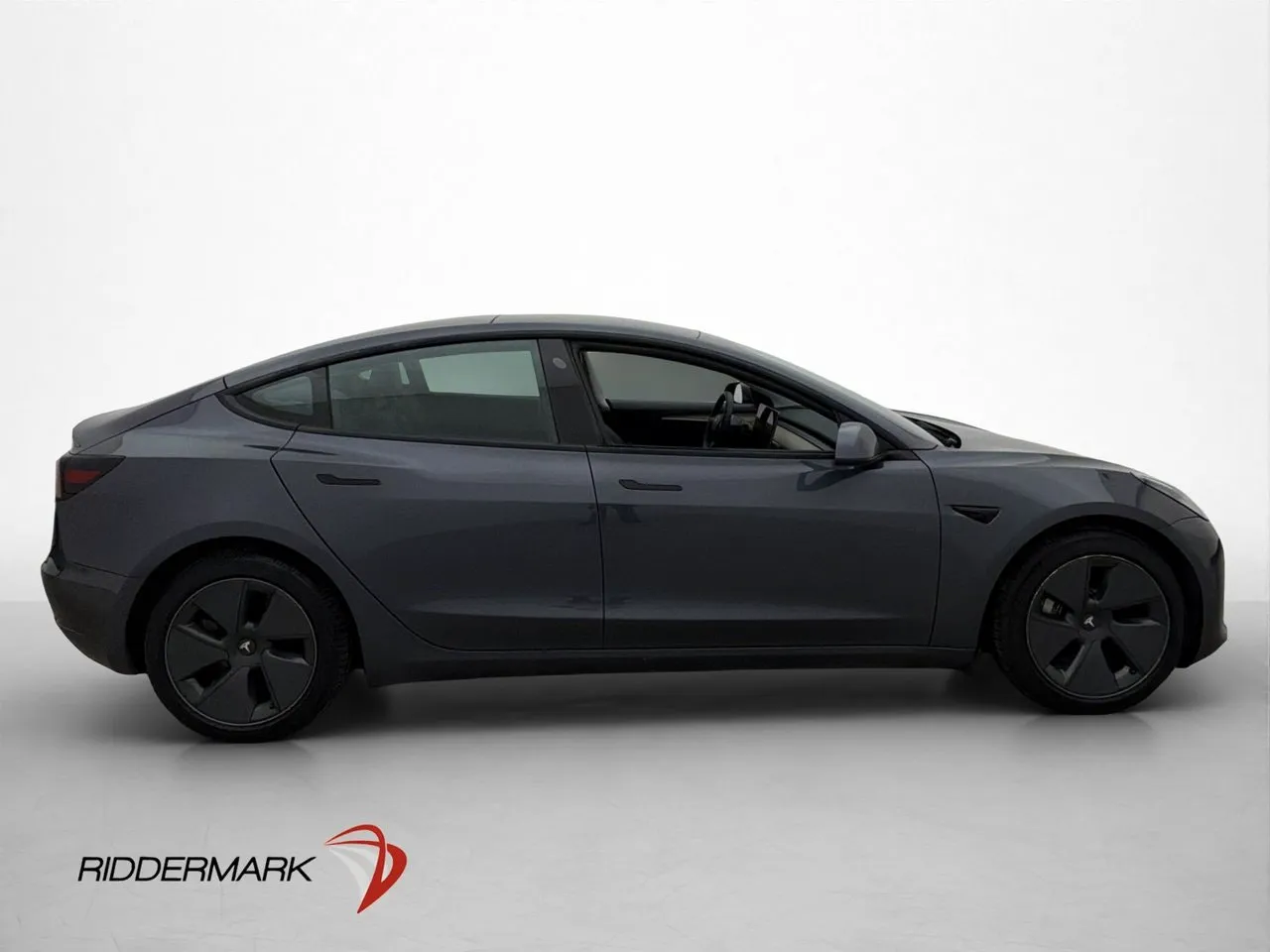 Tesla Model 3 bild 9