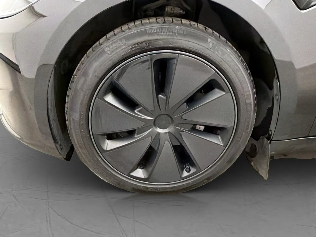 Tesla Model 3 bild 31