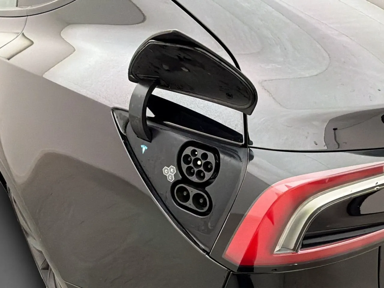 Tesla Model 3 bild 30