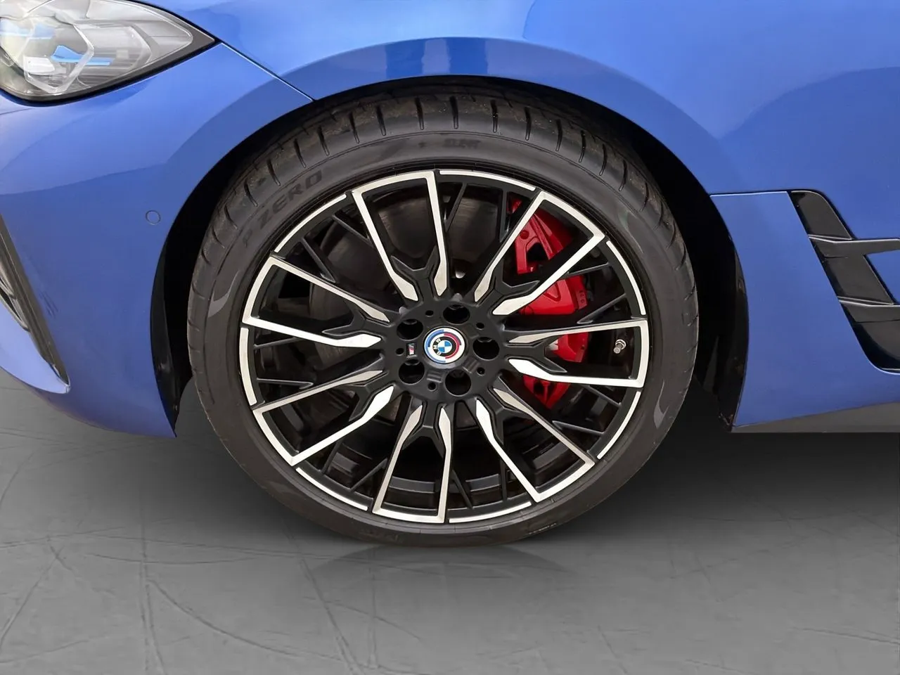 BMW i4 bild 33