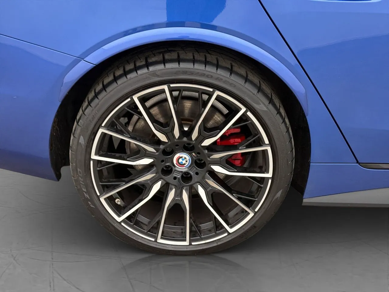 BMW i4 bild 35