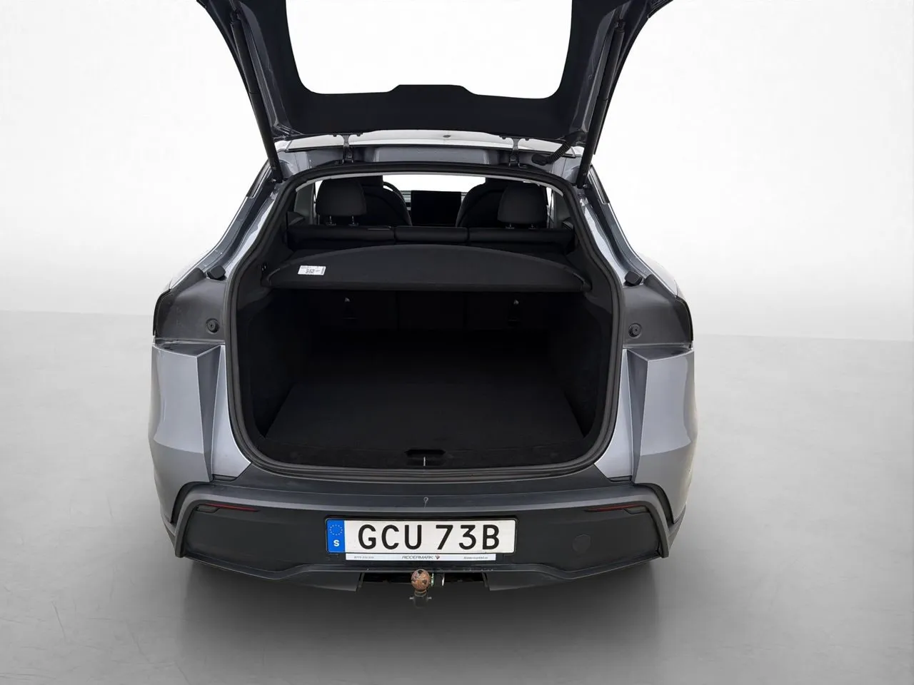 Tesla Model Y bild 32