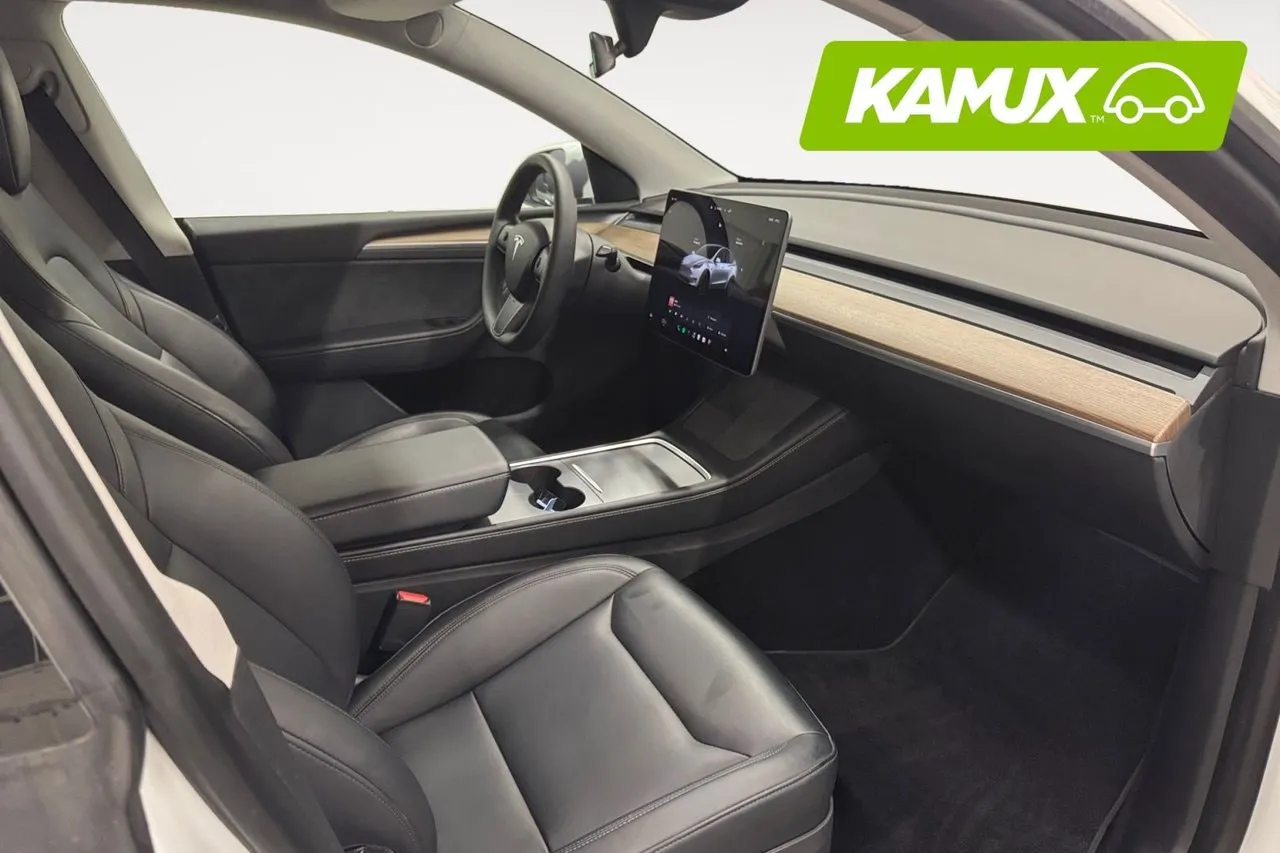 Tesla Model Y bild 12