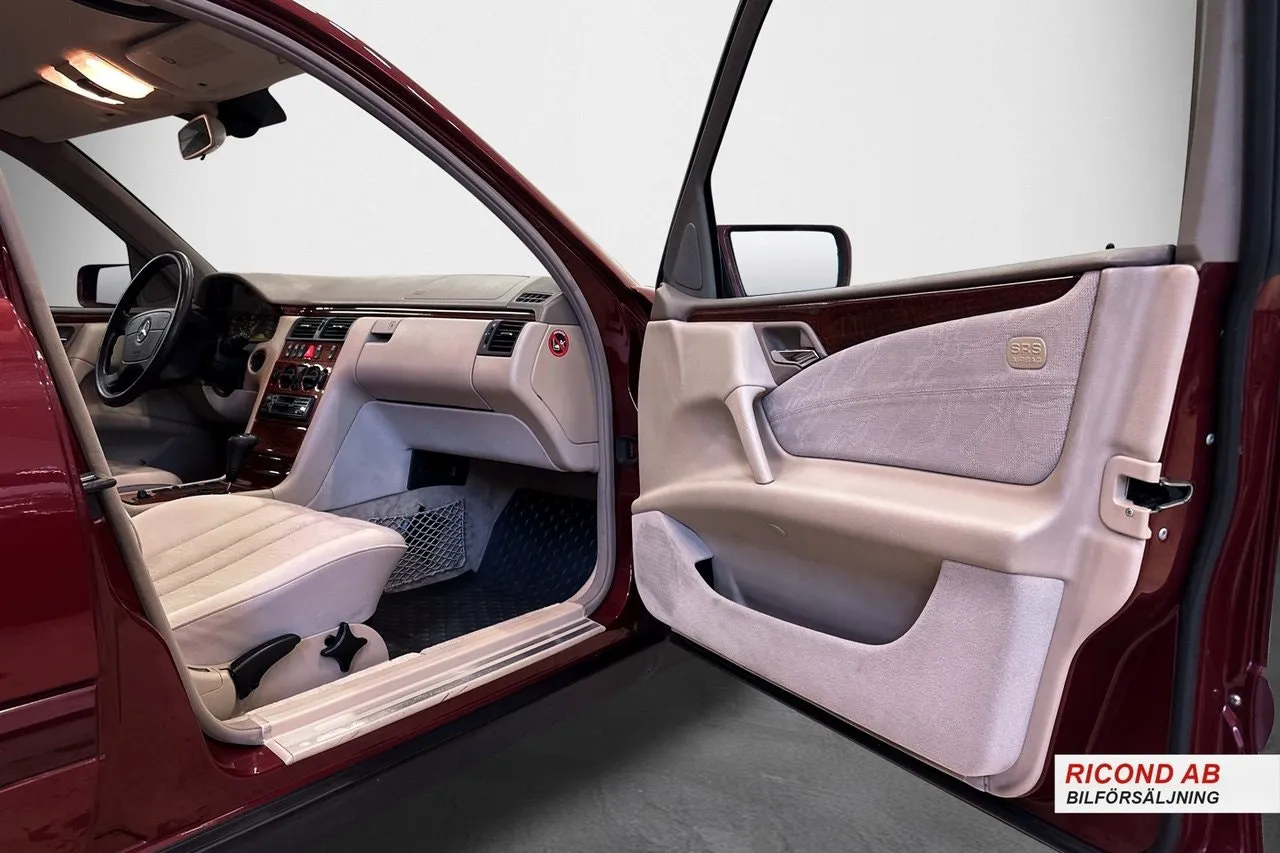 Mercedes E300 bild 11