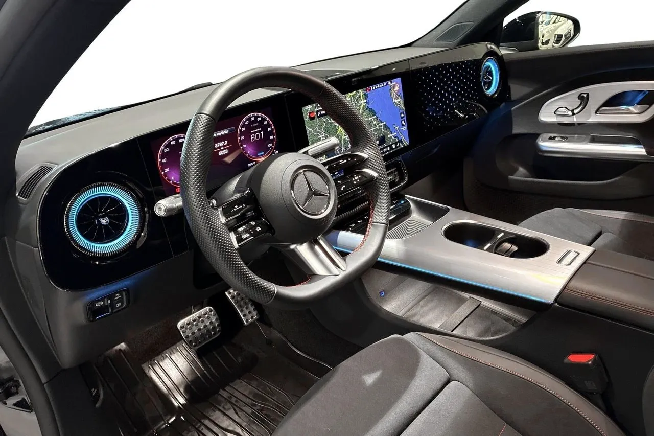 Mercedes CLA250 bild 7