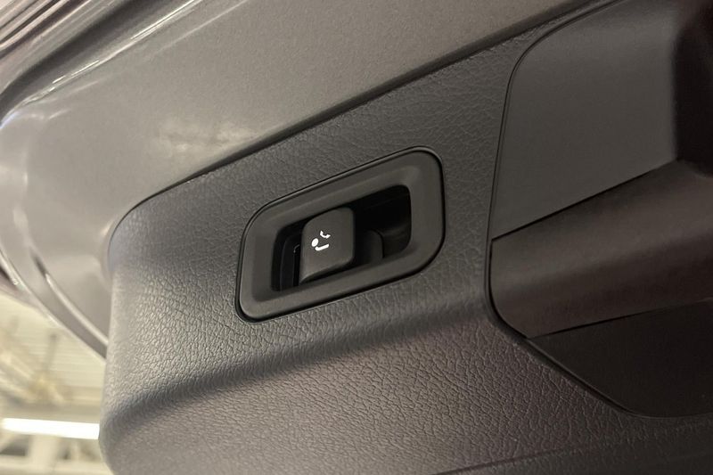 Mercedes GLB220 bild 15