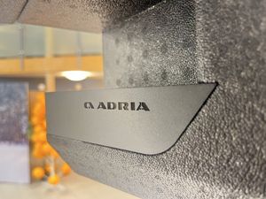 Adria Twin bild 23