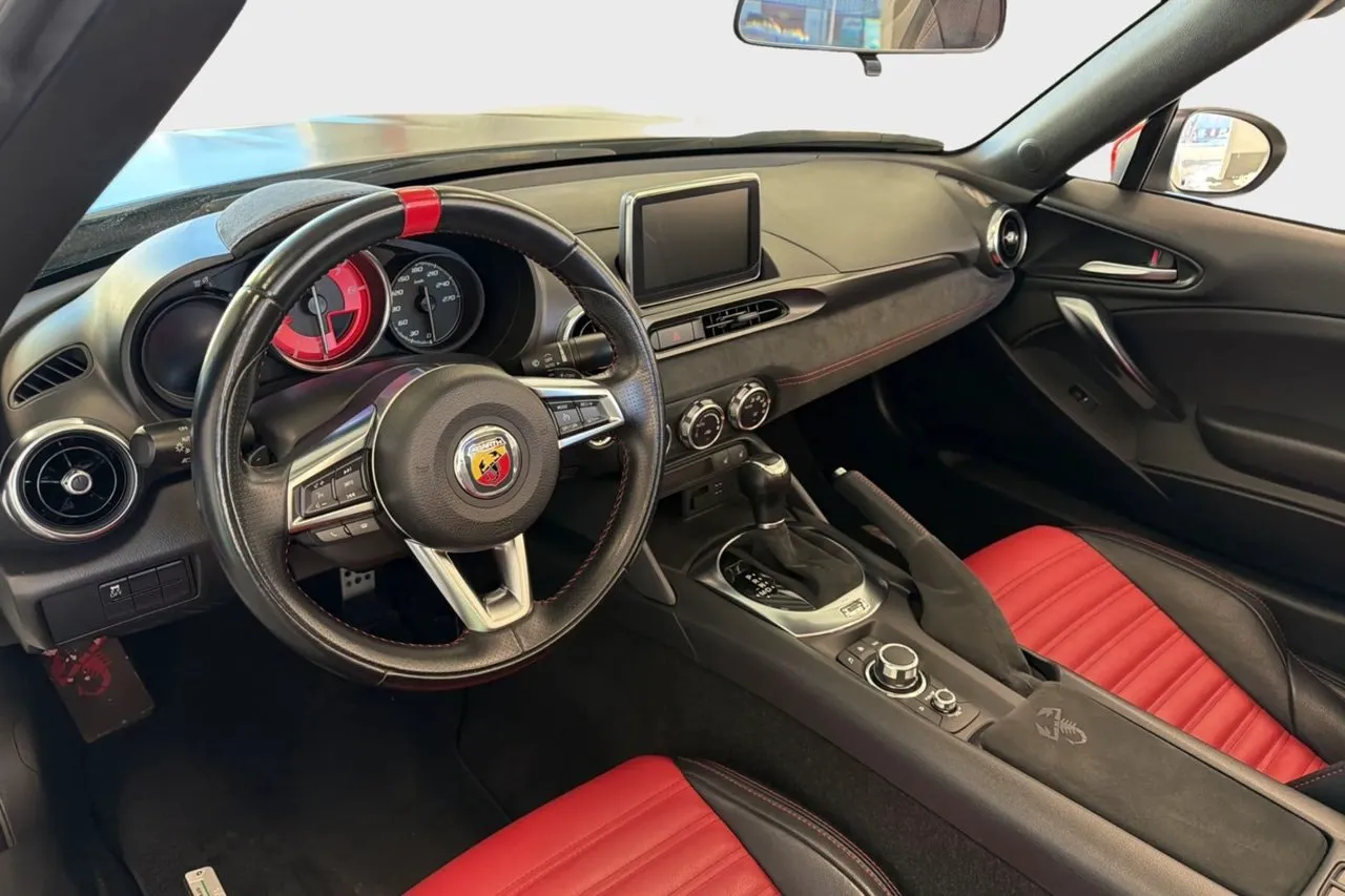Vehicle image 30