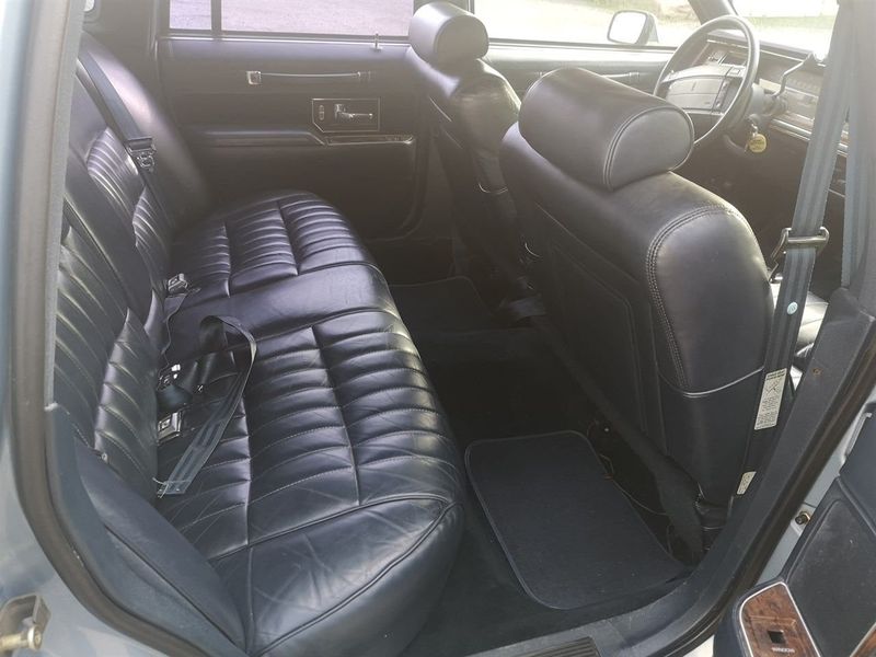 Lincoln Town Car bild 8