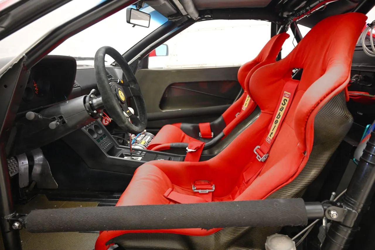 Vehicle image 18
