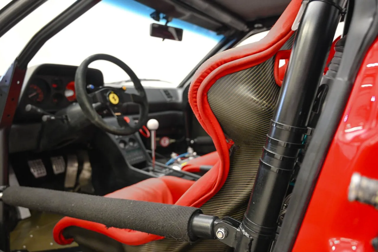 Vehicle image 20