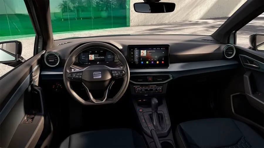 Vehicle image 6