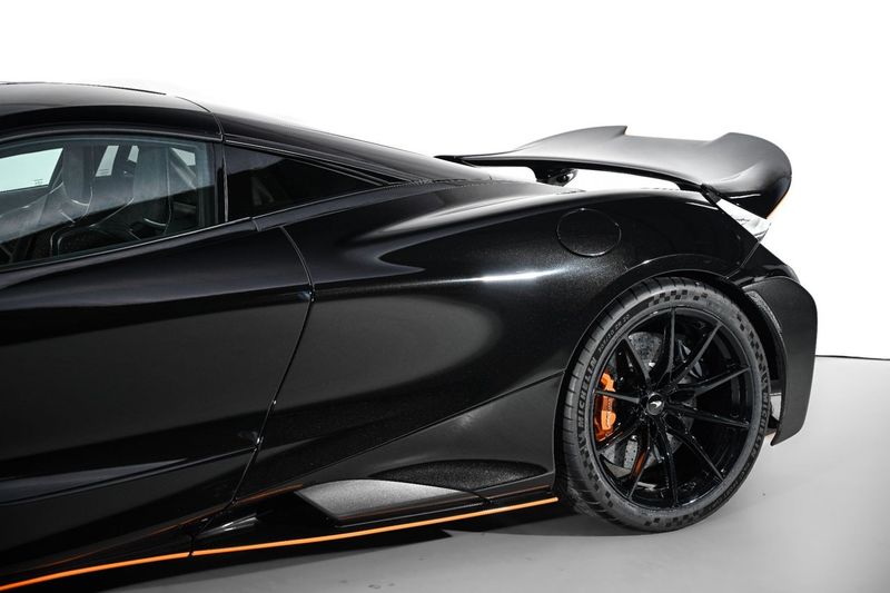 McLaren 765LT bild 12