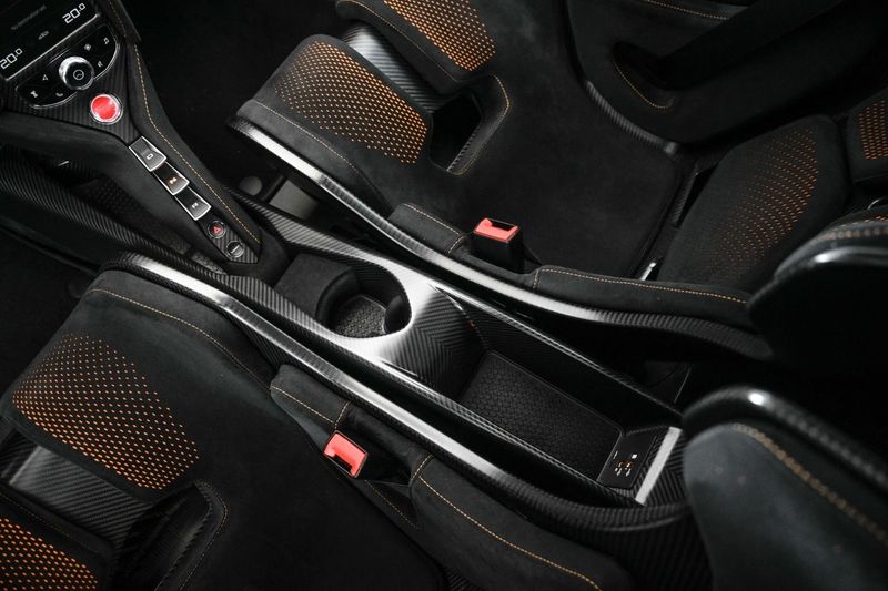 McLaren 765LT bild 25