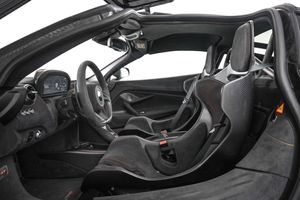 McLaren 765LT bild 21
