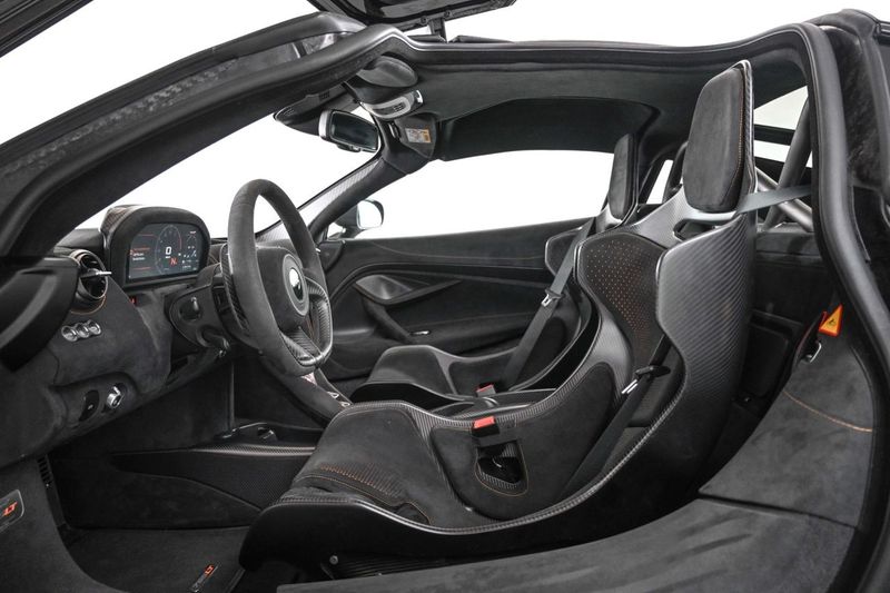 McLaren 765LT bild 21