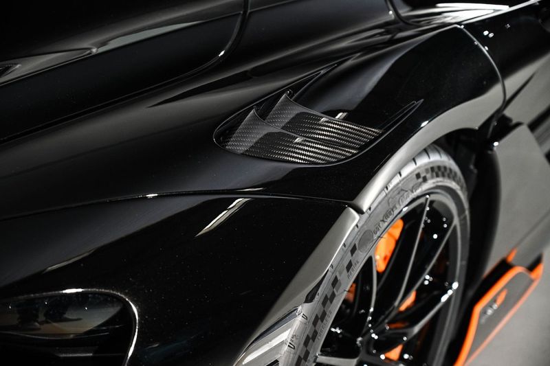 McLaren 765LT bild 13
