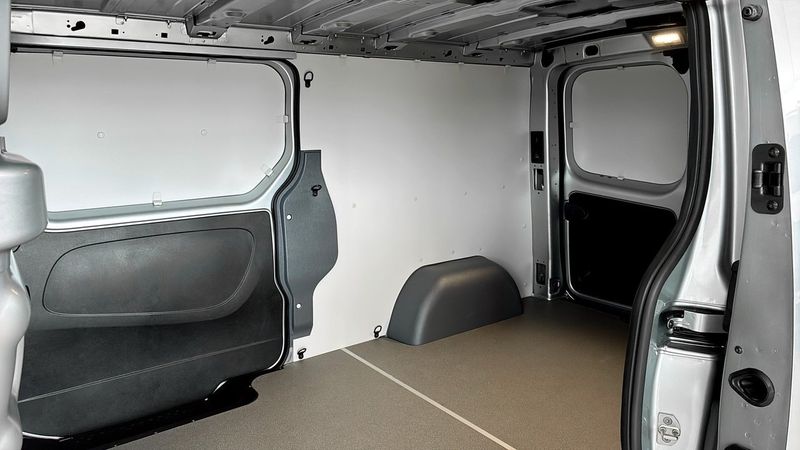 Nissan Primastar bild 5