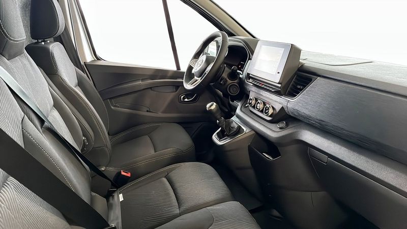 Nissan Primastar bild 3
