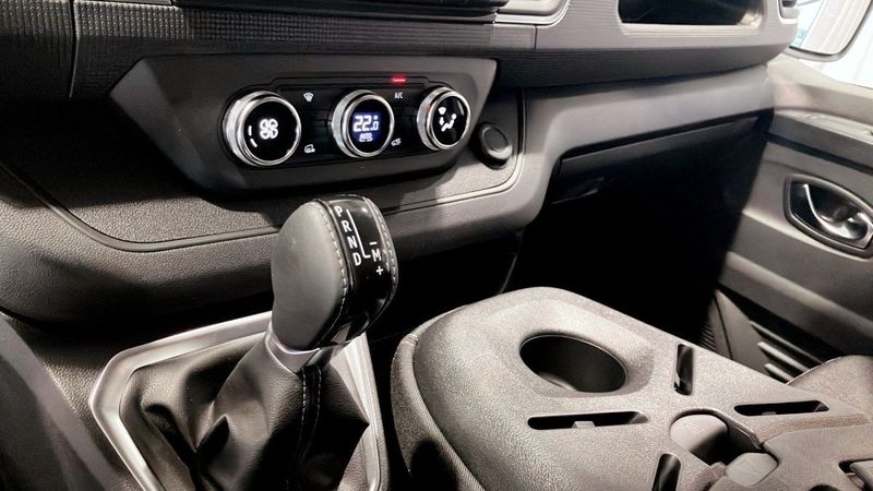 Nissan Primastar bild 6