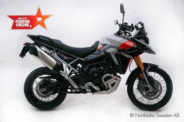 Triumph Tiger 900 Rally Pro *KAMPANJ* Fri hemleverans gäller nya Triumph/BMW fordon - 2025