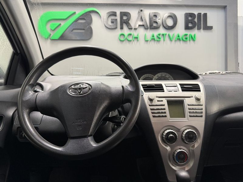 Toyota Yaris bild 15