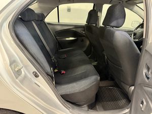 Toyota Yaris bild 12