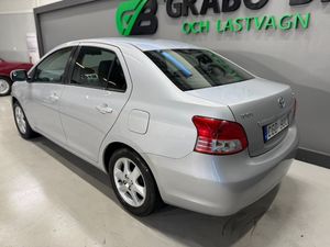 Toyota Yaris bild 3