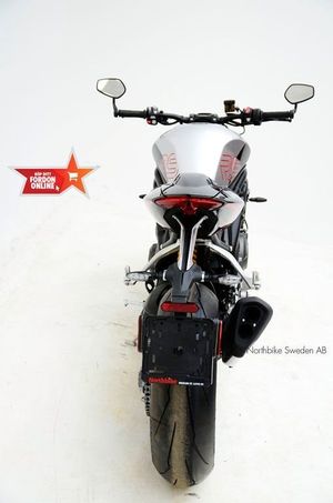 Triumph Speed Triple bild 17