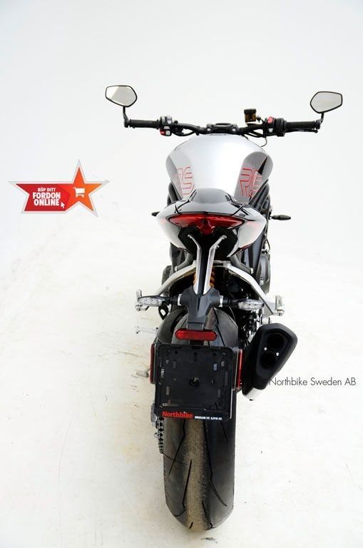 Triumph Speed Triple bild 17