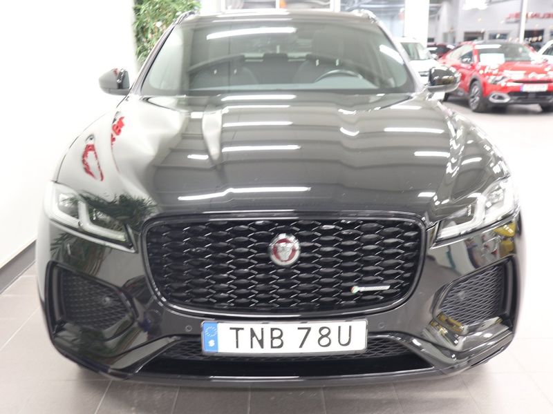 Jaguar F-Pace bild 2