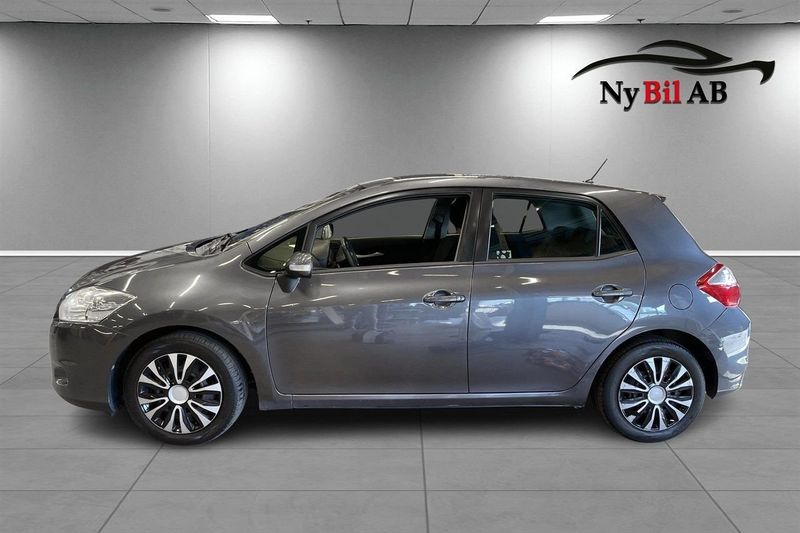 Toyota Auris bild 2