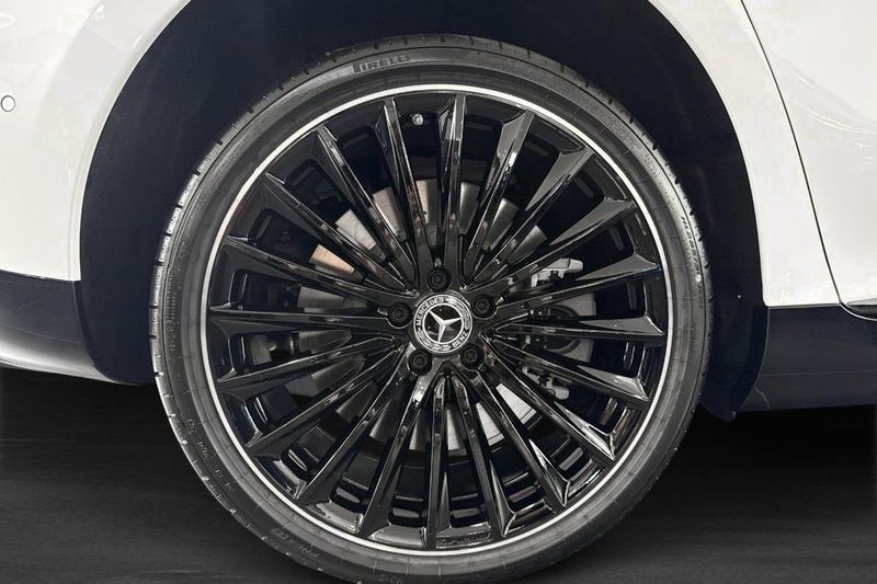 Mercedes EQE350 bild 5