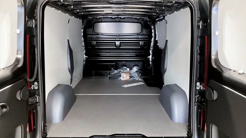 Nissan Primastar bild 10