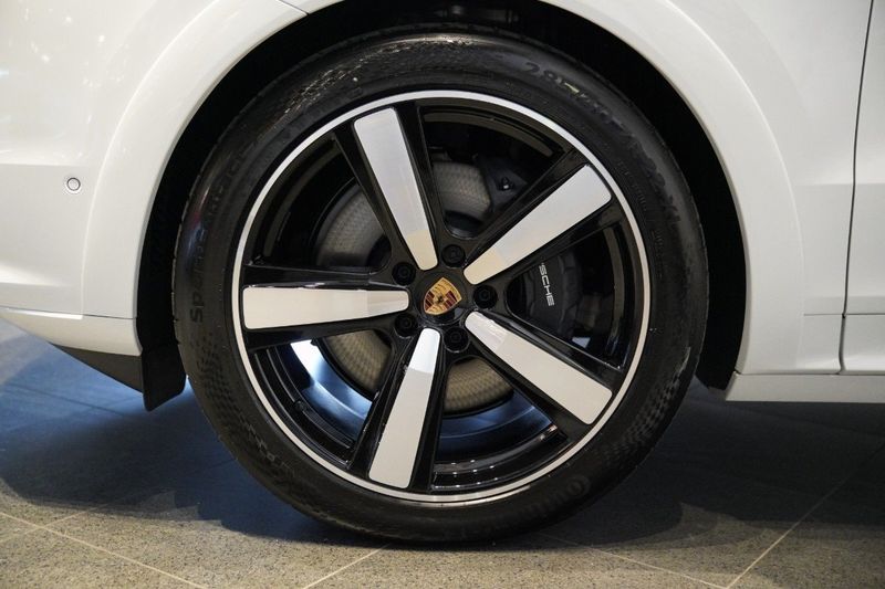 Porsche Cayenne bild 2