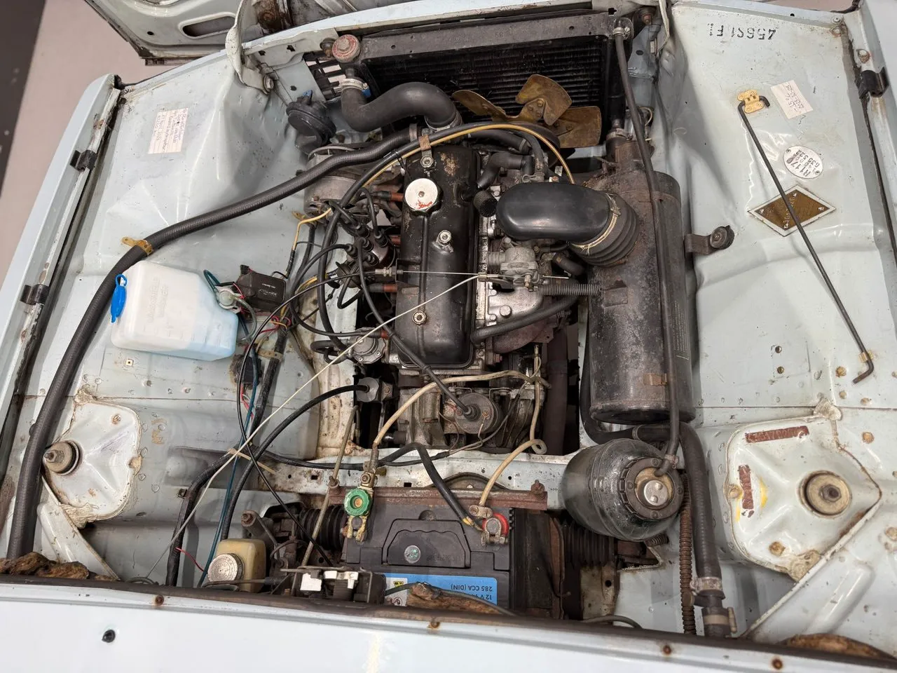 Vehicle image 18