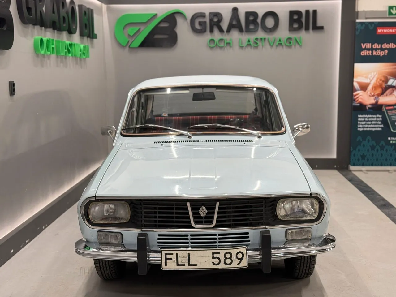 Vehicle image 7