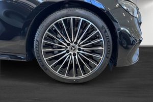 Mercedes E300 bild 10
